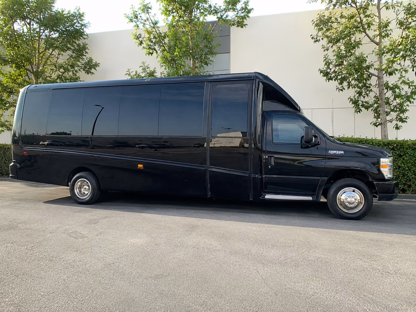 arrange transportation for your next wine tour 4