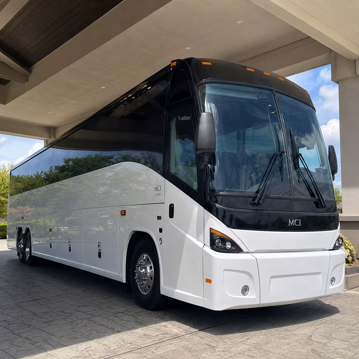 charter buses for large modesto prom groups and school organized trips
