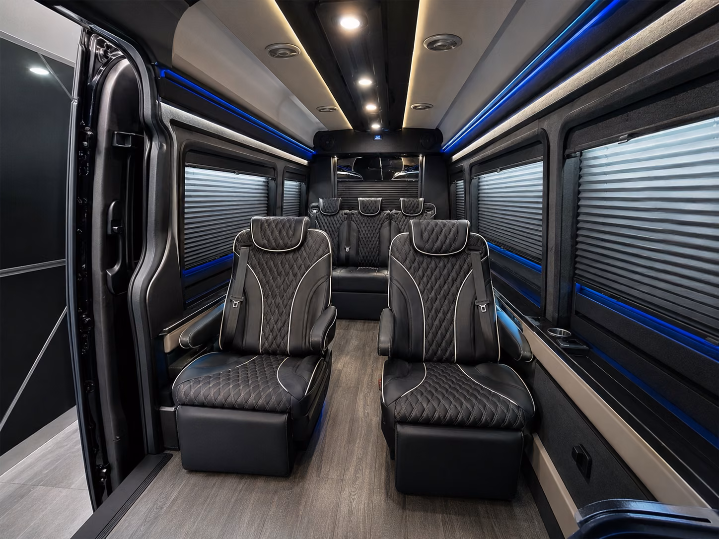 corporate and conference buses in modesto