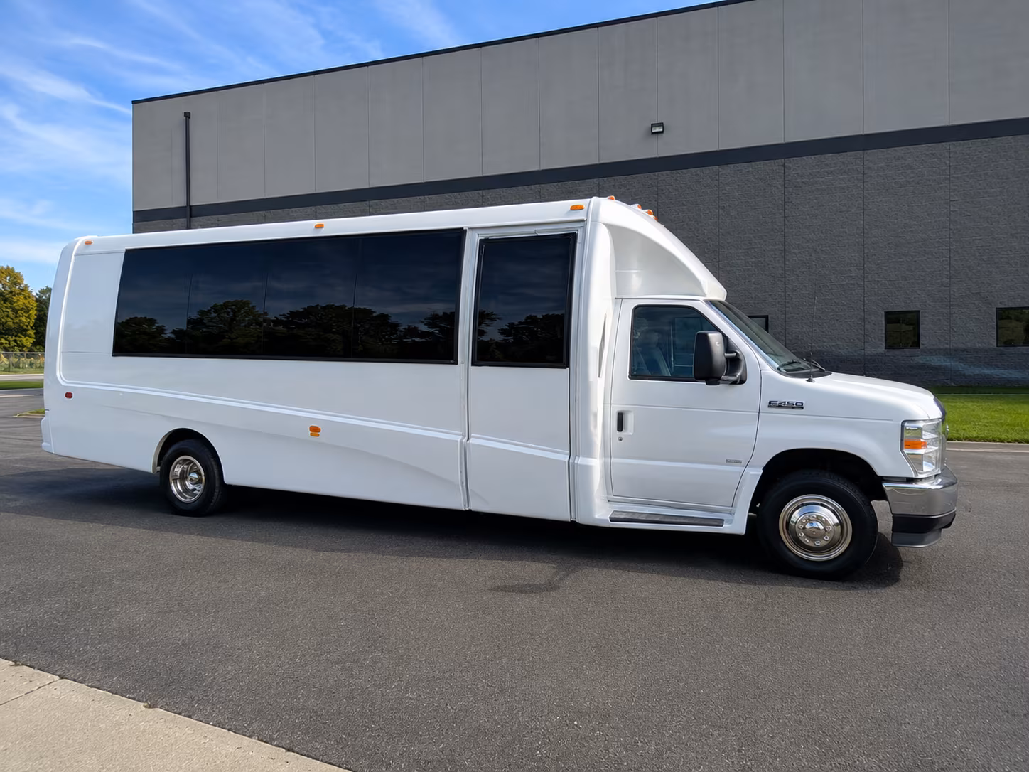 modesto corporate transportation onboard seating