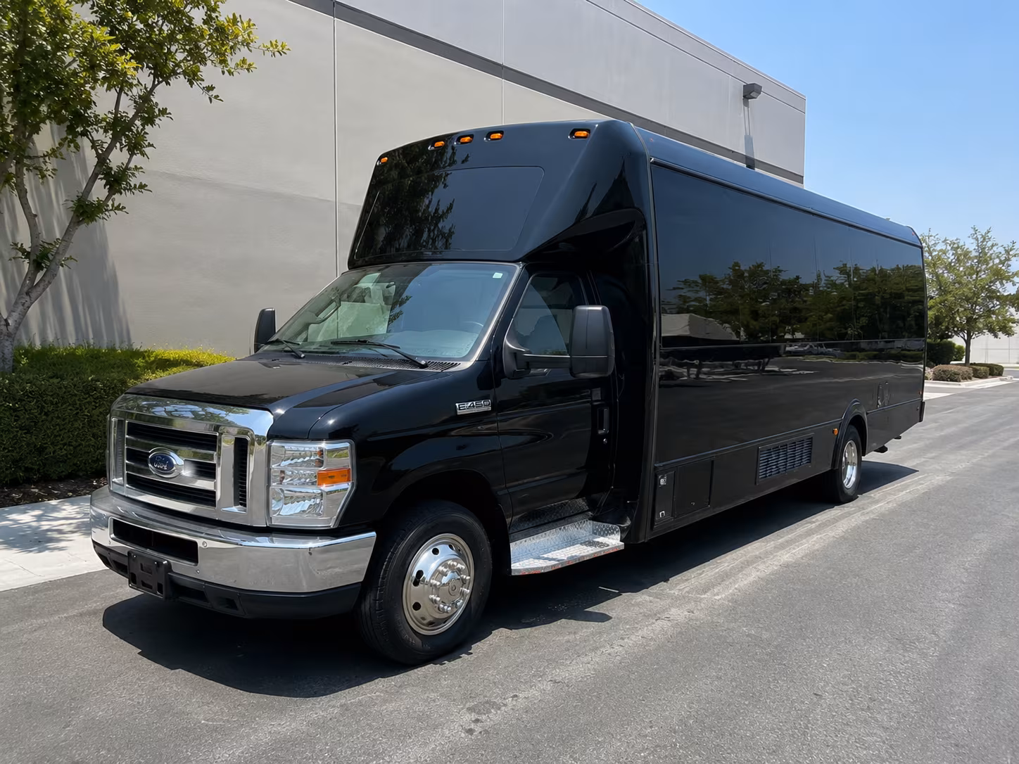 party bus rentals for modesto prom nights worth talking about